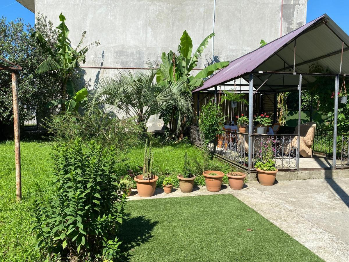 Hotel Liza Batumi Zewnętrze zdjęcie